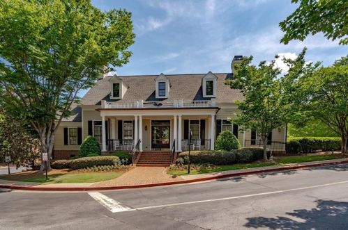 2308 English Ivy Ct, Atlanta GA  30339-6797 exterior