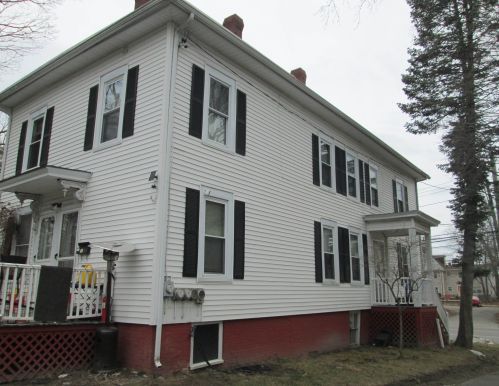 20 Silver St, Dover, NH 03820-4036