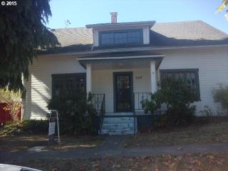 227 Cedar St, Yoncalla, OR 97499-8707
