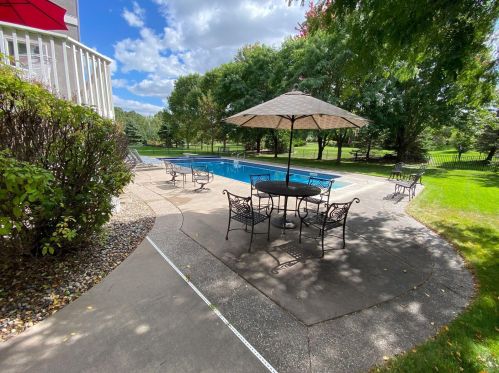 3544 Crestmoor Dr, Saint Paul MN  55125-5028 exterior