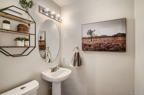 22842 Ida Ave, Denver CO  80015-6666 exterior