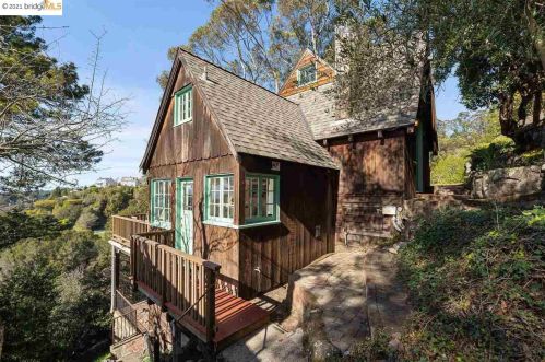 3015 Buena Vista Way, Berkeley, CA 94708-2019