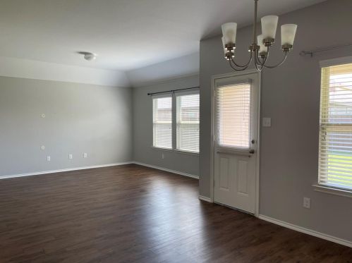 1202 Pampa Grass Dr, Princeton TX  75407 exterior