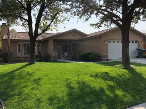 665 Haliburton Way, Coalinga, CA 93210-2582