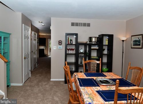 206 Northbrook Dr, Media, PA 19063-5124