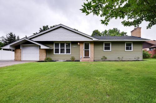 2417 118th Ave, Minneapolis, MN 55433-2902