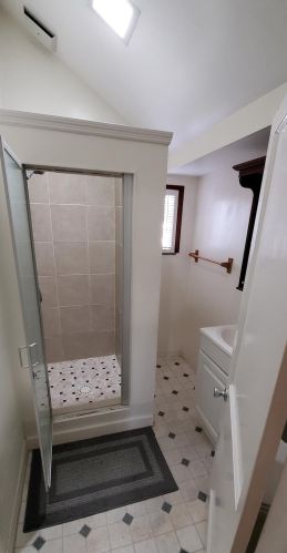 121 Forrer St, Cincinnati OH 45215-3049 exterior