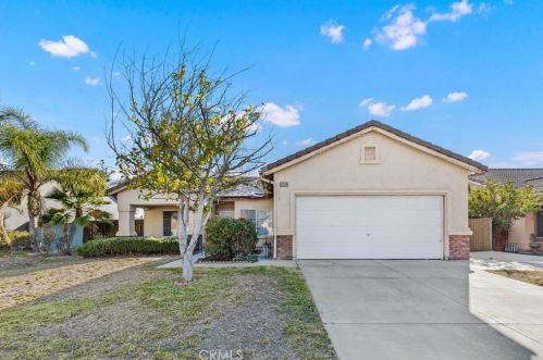 2070 Warwick St, San Jacinto, CA 92582-6906