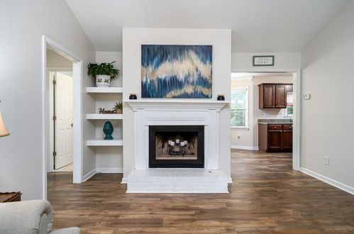 277 Briar Rdg, Holly Springs, GA 30189-5425