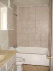 2100 Elizabeth Ave, Springfield MO  65803-1921 exterior
