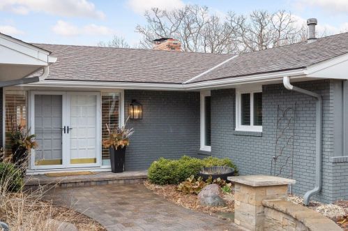 6146 Arctic Way, Minneapolis, MN 55436-1806