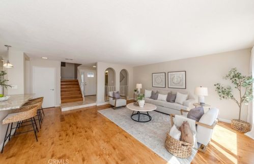 15192 Touraine Way, Irvine CA  92604-3150 exterior