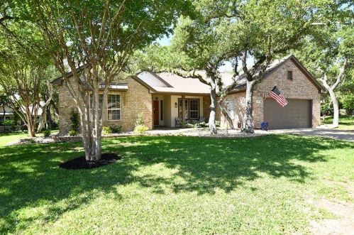 121 Bronco Dr, Georgetown, TX 78633-4530