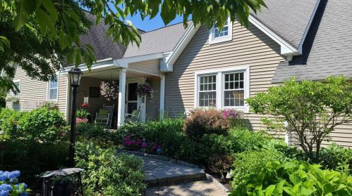 183 Spur Rd, Dover, NH 03820-4686