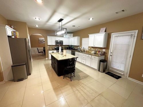 1207 Saxony Dr, Conyers GA  30013-1849 exterior