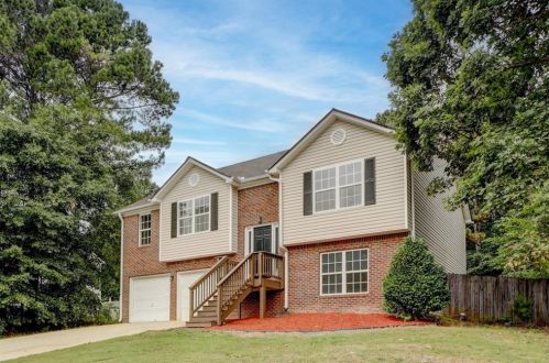 718 Mcarthur Dr, Monroe, GA 30655-5688