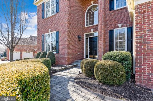15416 Legacy Way, Haymarket, VA 20169-6115
