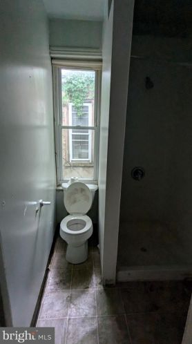 2817 13 St, Philadelphia PA  19133-1208 exterior