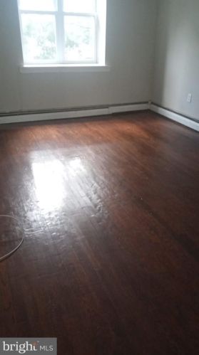 1822 52nd St, Philadelphia, PA 19131-3223