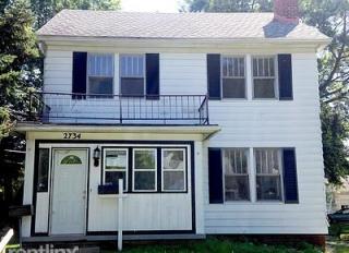 2734 Winsted Dr, Toledo OH  43606-3924 exterior