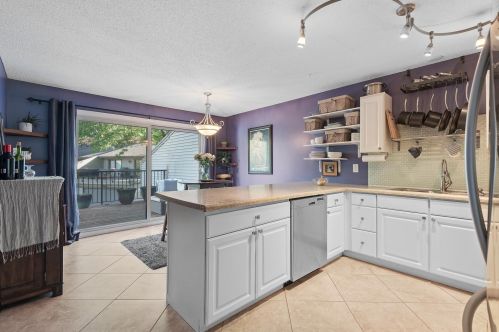 4392 Arden View Ct, Saint Paul MN  55112-1901 exterior