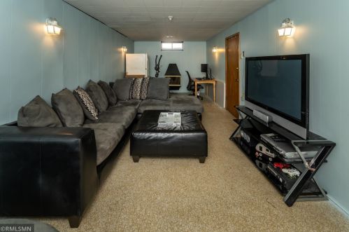 2639 Cedar Ave, Saint Paul MN  55110-4563 exterior