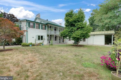 251 Hanover St, Carlisle PA  17013-1928 exterior