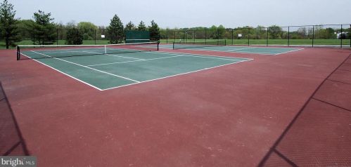 14900 Mckisson Ct, Silver Spring MD 20906-6153 exterior