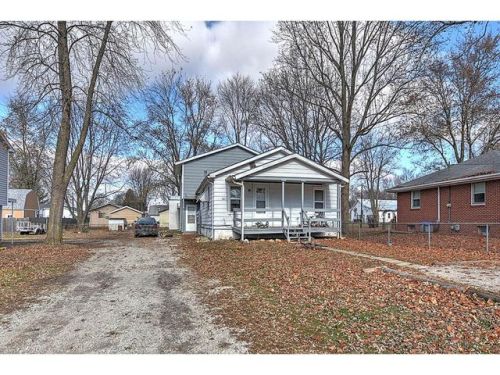 432 Cole St, Macon, IL 62544-9509