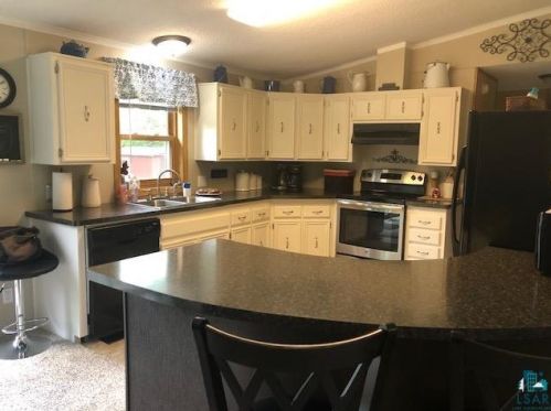 372 Crosby Rd, Scanlon, MN 55720-9431
