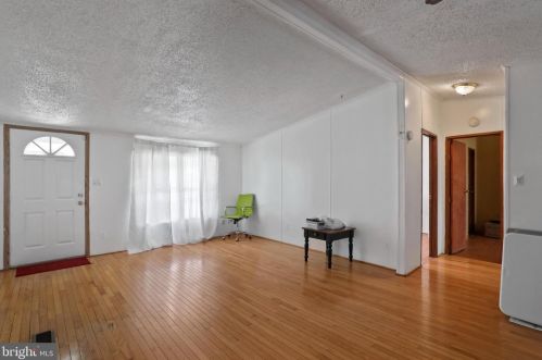 155 Engle Rd, Harpers Ferry WV 25425-4042 exterior