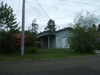 1055 7th St, Florence, OR 97439-9300