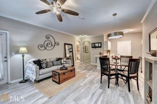4333 Dunwoody Park, Atlanta GA  30338-5795 exterior