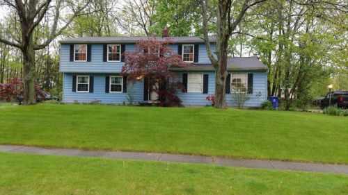245 Chelmsford Dr, Aurora OH  44202-7834 exterior