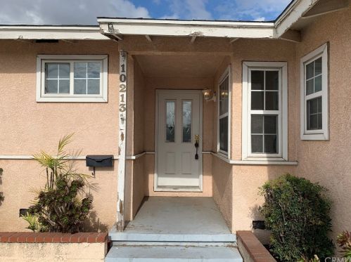 10213 Branscomb St, Downey, CA 90242-5011