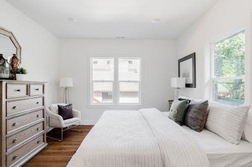 2203 Grape St, Denver CO  80207-3838 exterior