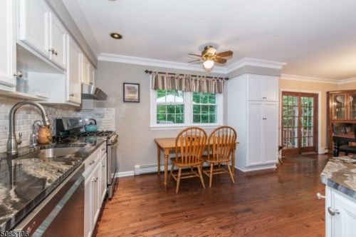 40 Lake Shore Dr, Dover NJ  07803-2936 exterior