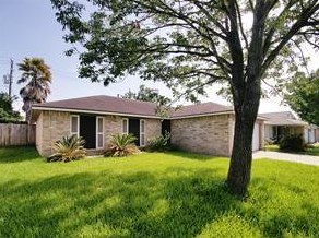 5625 Stone Creek Dr, Morgans Point TX  77571-2718 exterior