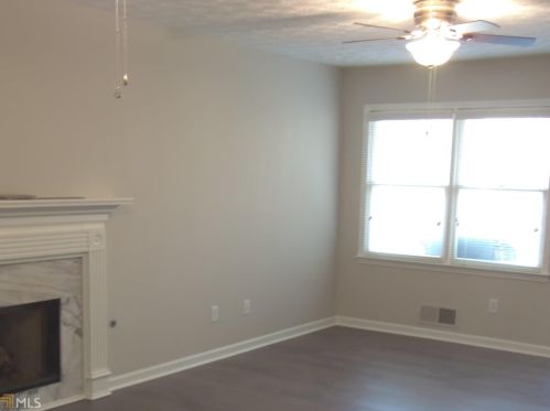 1092 Plantation Way, Conyers GA  30094-4124 exterior