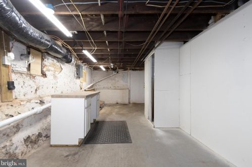 45 Hartman St, York PA  17403-1201 exterior