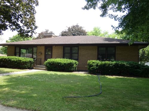 700 Betula Ave, Joliet, IL 60436-2508