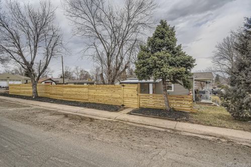 4691 Bannock St, Englewood CO  80110-5717 exterior