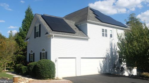 100 River Ridge Ln, Fredericksburg, VA 22406-5374