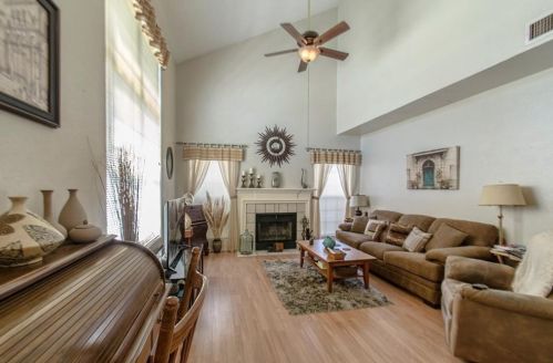 2312 Forestbrook Dr, Garland TX  75040-4058 exterior