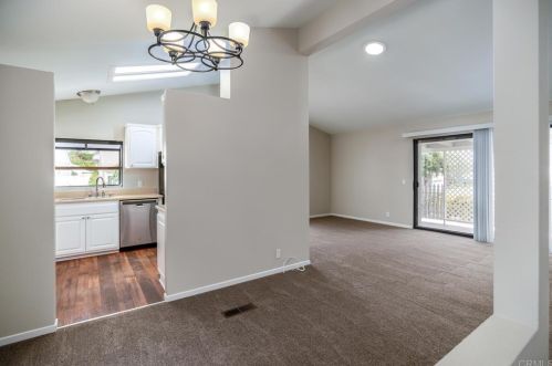 4471 Garnet Ln, Oceanside, CA 92056-4857
