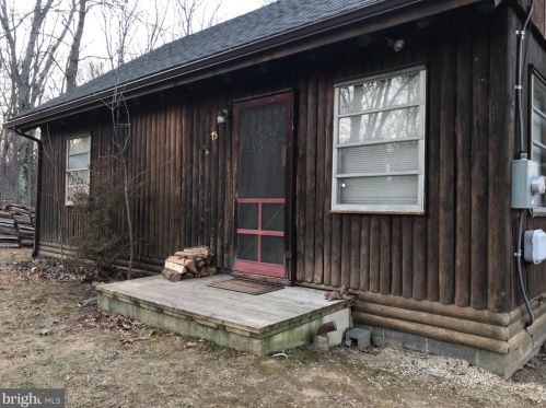 75 Upper Clubhouse Dr, Harpers Ferry WV  25425-5191 exterior