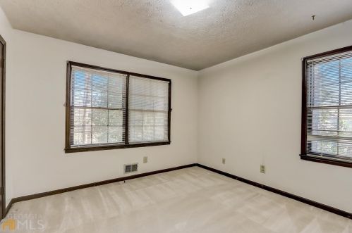 2385 Shadowood Dr, Conyers GA  30094-6143 exterior