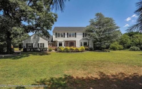 44 Hillcrest Rd, Holmdel Village, NJ 07733-1600