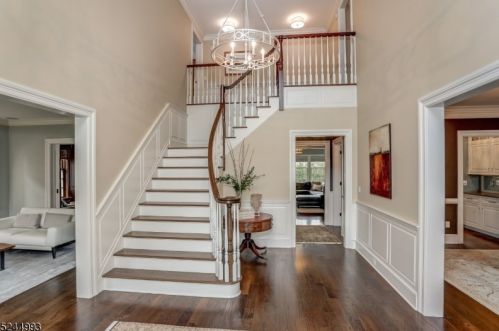 15 Scenery Hill Dr, Chatham Township, NJ 07928-1611