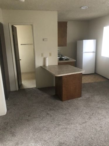 328 4th Ave, Chico, CA 95926-3251
